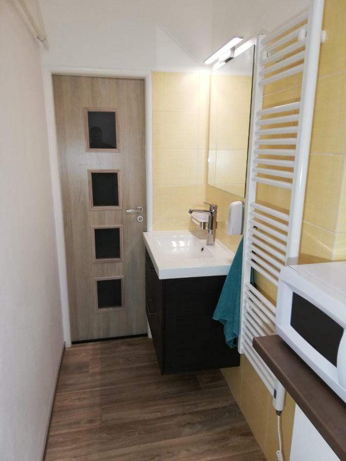 Apartmany Pod Divadlem Znojmo Luaran gambar